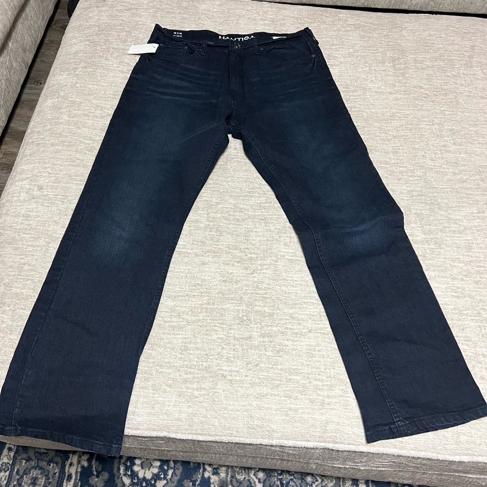 Nautica Jeans, Mens size 36x32, (New) with tags